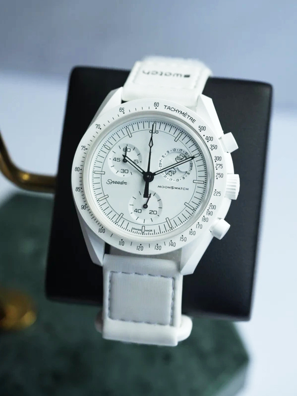 Moonphase - Full Moon "Snoopy" (SO33W700)