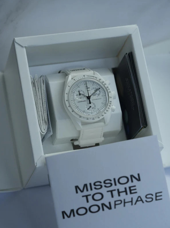 Moonphase - Full Moon "Snoopy" (SO33W700) - Image 2